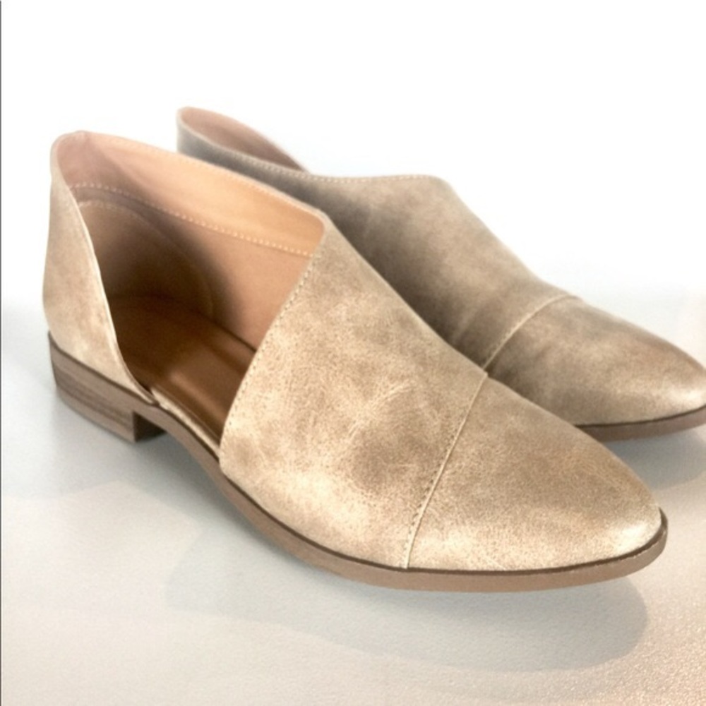 💟 Tuxedo Ballerina flats- NWOT 💟